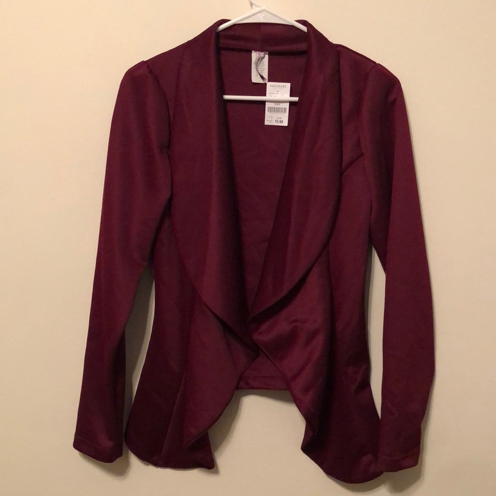 Red satin like dressy blazer